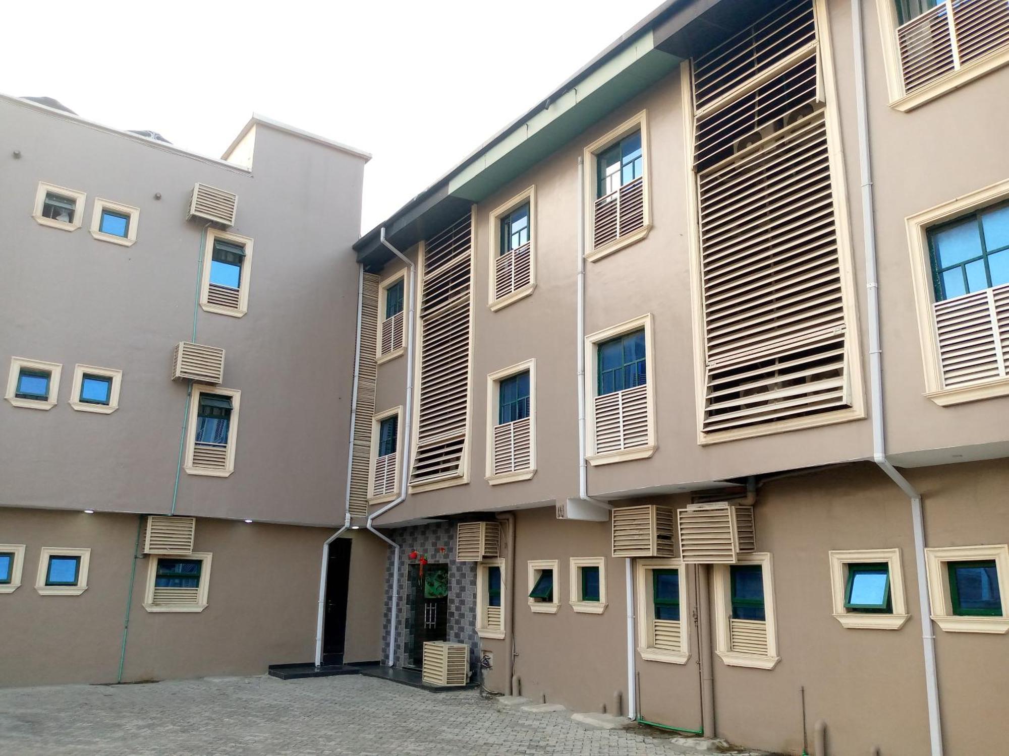Готель Exclusive Mansion Lekki Phase 1 Ilado Екстер'єр фото